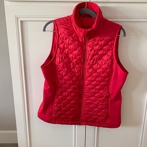 L.L. Bean Thinsulate Puffer Vest Red size M